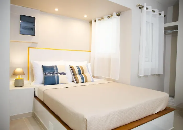 Praxitelis Luxury s